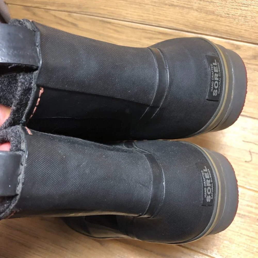 Sorel men black lace up boots, upper synthetic, wool lining, 13